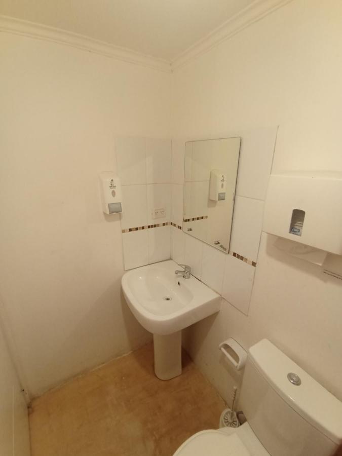 Ayre Sureno Apartment
